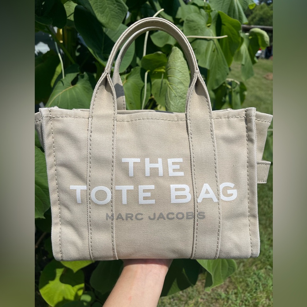 Marc Jacobs Small Tote Bag Beige - Picture 12 of 13